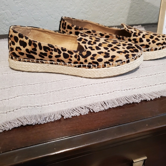 Leopard print espadrilles - Picture 3 of 4